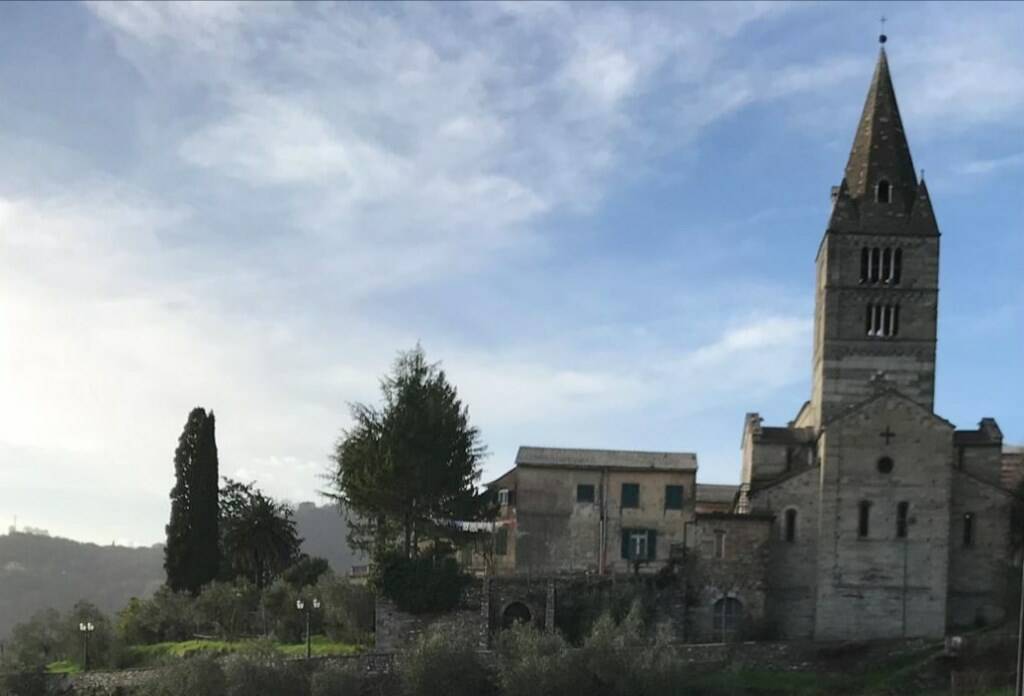 La Basilica dei Fieschi a Cogorno.