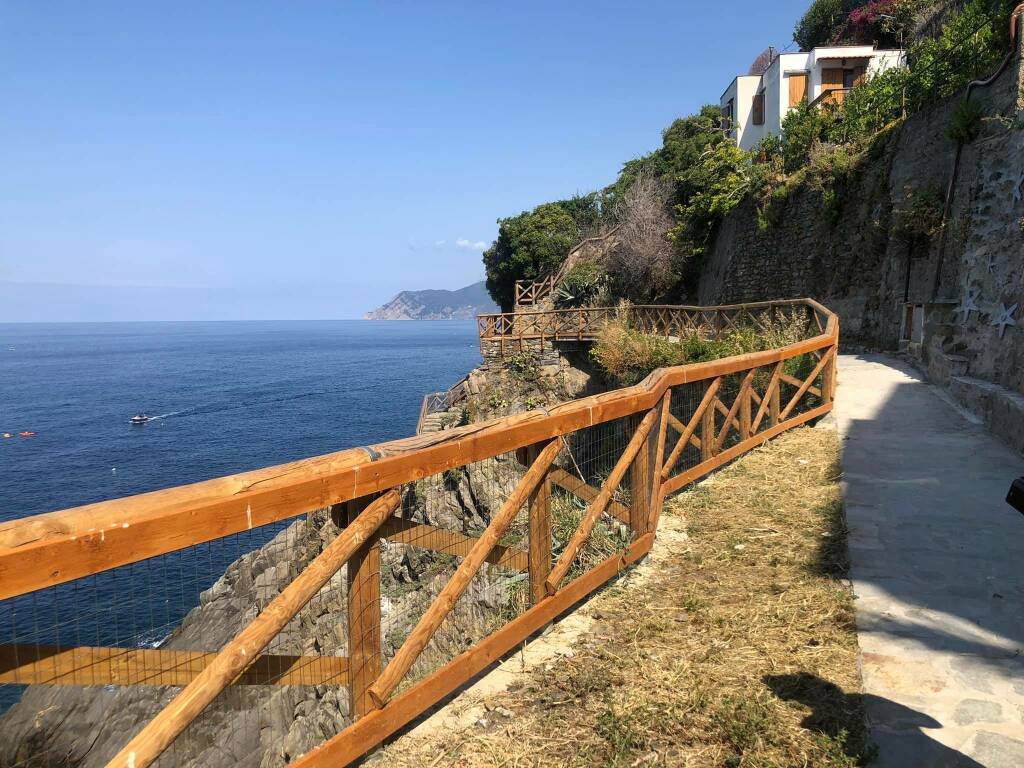 riomaggiore, strada del terzo binario