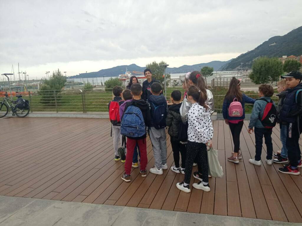 "Gente di mare", Lega Navale Chiavari e provincia, Monica, Massimo Garbarino, Vigili del Fuoco Distaccamento di Chiavari, scuole 