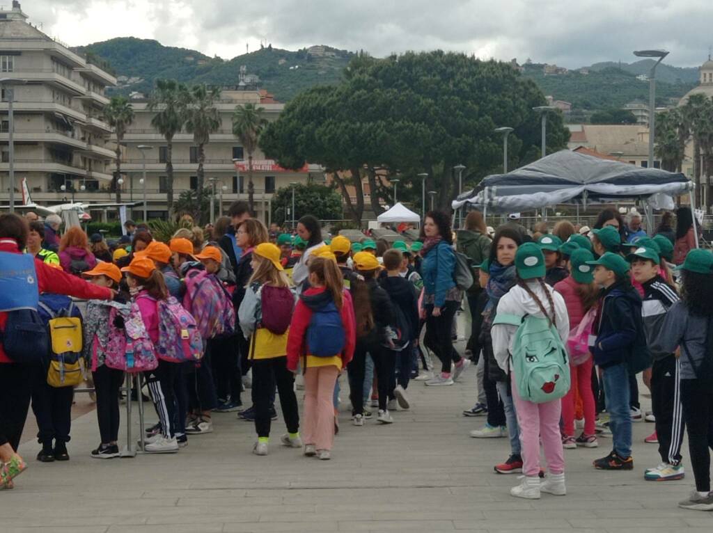 "Gente di mare", Lega Navale Chiavari e provincia, Monica, Massimo Garbarino, Vigili del Fuoco Distaccamento di Chiavari, scuole 