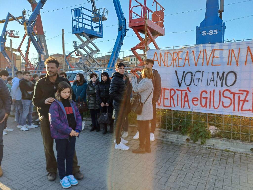 morte Andrea Demattei, sindaco Chiavari, Istituto Natta-Deambrosis, Shock Waves Team, Vigili del Fuo o Chiavari, indagini, Comitato "Per Andrea", concorso "Il bello dello Sport", ipotermia, bacheca commemorativa , Ponte della Maddalena 