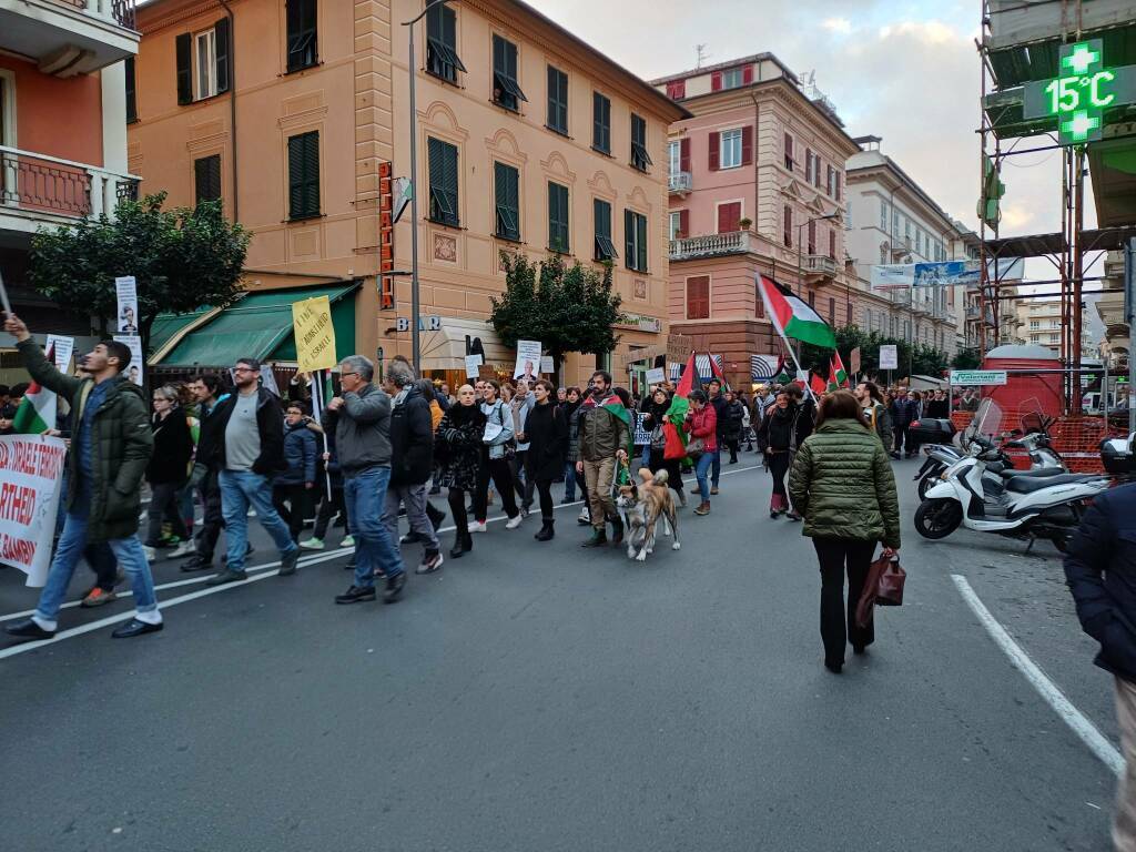 Free Palestine, manifestazione, Comitato Golfo del Tigullio Palestina, genocidio 