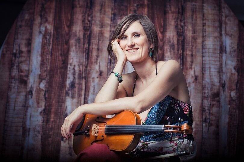 Laura Merione, violinista, spettacoli, concerti, musica tradizionale 