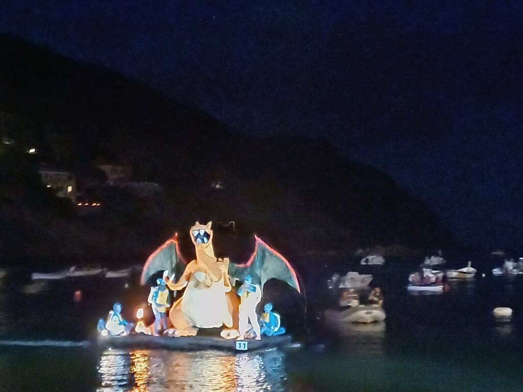 Barcarolata, Baia del Silenzio, "Il potente Charizard della penisola"